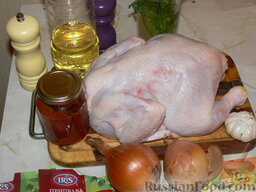Курица в пряно-чесночной подливе: Подготовить продукты. Курицу помыть и разделать. Овощи почистить.