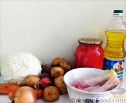 Борщ с курицей: Сначала необходимо подготовить все необходимые ингредиенты для борща.