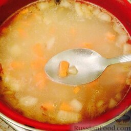 Рассольник с рисом: Потом добавить их сразу в суп.