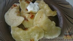 Домашние вареники с картошкой и кислой капустой: Приятного аппетита! :)