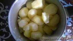 Салат "Овощная горка": 1. Отварить картофель.