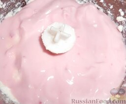 Торт "Монастырская изба" из блинов: Добавить йогурт.