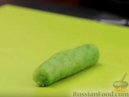 Крокеты из картофеля: Скатать колбаски, с палец толщиной.