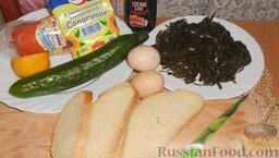 Салат с морской капустой и сухариками: Для приготовления салата из морской капусты и сухариков понадобятся такие ингредиенты.