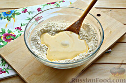 Сладкие булочки на сковороде: Предварительно растопленный маргарин 