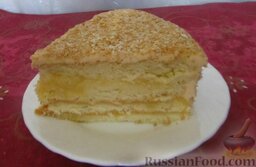 Бисквитный торт с лимонным кремом: Бисквитный торт с лимонным кремом готов.    Приятного аппетита!