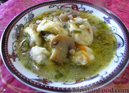 Гречневый суп с грибами и картофельными клецками: Гречневый суп с грибами и картофельными клецками готов. Приятного аппетита!