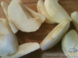 Смузи из огурцов и яблок: Как приготовить смузи с огурцом и яблоком:    Яблоко нарезать и очистить от кожуры и семян.