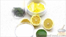 Домашний лимонад: Подготовить ингредиенты для приготовления домашнего лимонада. С лимонов снять кожуру(цедру). Свежую мяту поместить в чашу для блендера.