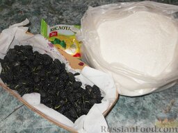Варенье из шелковицы: Подготовить продукты для варенья из шелковицы.
