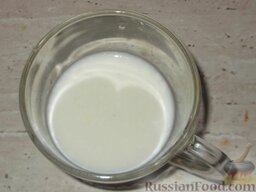 Баурсак сдобный: В оставшихся молоке или воде растворить сахар и соль.