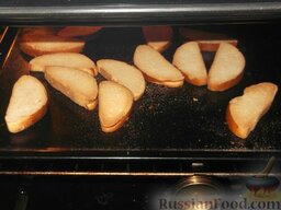 Пирожное «Картошка» из сухарей: Как приготовить пирожное «Картошка» из сухарей:    Ванильные сухари подсушить в духовке (15 минут при температуре 180 градусов).