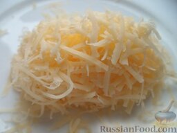 Суп-пюре из чечевицы с макаронами и сыром: Твердый сыр натереть на средней терке.
