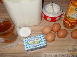 Чак-чак (татарское блюдо): Подготовить продукты по рецепту чак-чака.