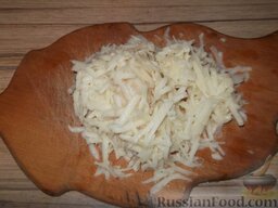 Скороспелый курник: Картофель очистить и натереть на терке.