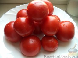 Томатный сок (Способ 1): Как приготовить томатный сок в домашних условиях:    Томаты перебрать и вымыть.