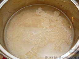 Рис с кукурузой и зеленым горошком: Как приготовить рис с кукурузой и горошком:    Замочить рис в холодной воде на 10 минут.