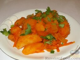 Рагу из овощей и картофеля: Рагу при подаче посыпать мелко нарезанной зеленью.