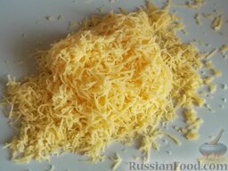 Запеканка из кабачков с сыром: Сыр натереть на мелкой терке.