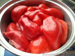 Маринованная цветная капуста со сладким перцем: А затем перец красный. Так повторять до заполнения посуды.