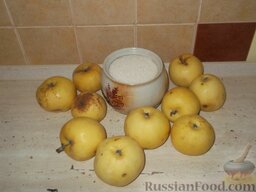 Яблоки, запеченные с сахаром: Подготовить продукты.