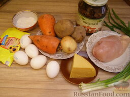 Салат с курицей "Грибная полянка": Подготовить продукты для приготовления салата 