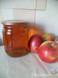 Натуральный яблочный сок: Натуральный яблочный сок готов.  Приятного аппетита!