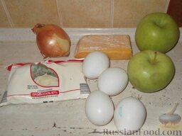 Салат слоеный с яблоками, яйцом и сыром: Продукты для слоеного салата с яблоками и сыром.