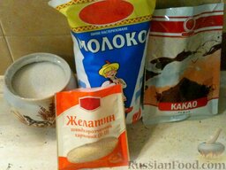 Молочное бланманже: Подготовить продукты для приготовления бланманже на молоке.